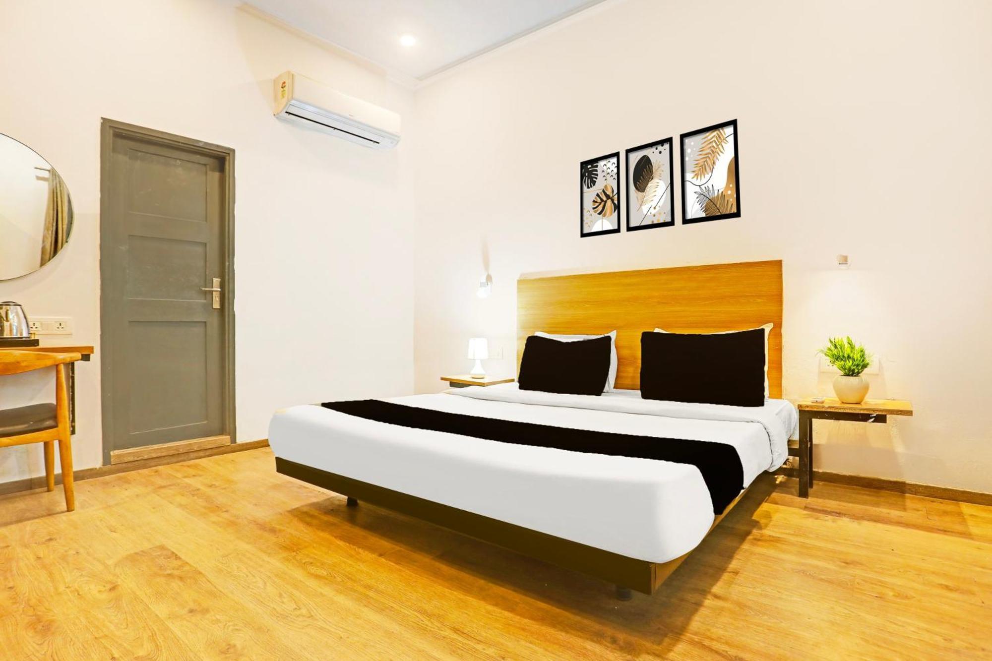 Super Townhouse Vijay Khand Gomti Nagar Lucknow Eksteriør bilde